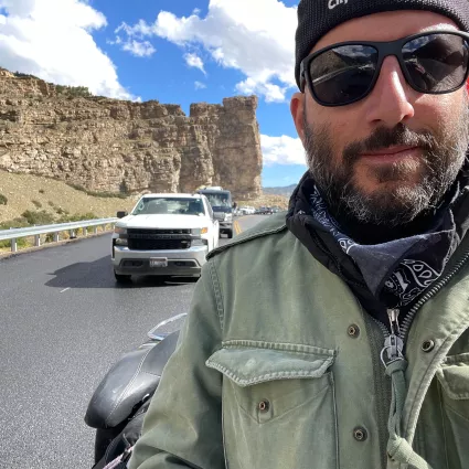 Single Lane Selfie. Helper, UT
